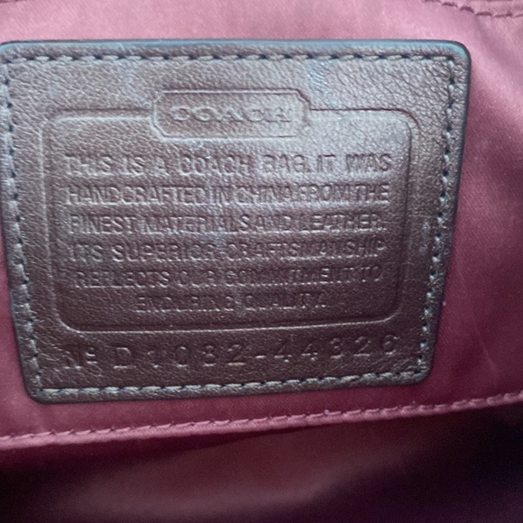 Vintage Coach Shoulder Bag - Picture 7 of 8
